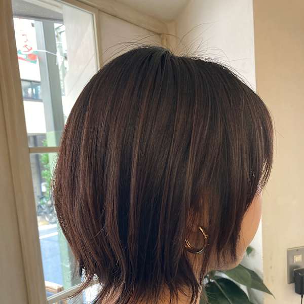 スタイリング簡単フェイスレイヤーボブルフ小顔似合わせカット