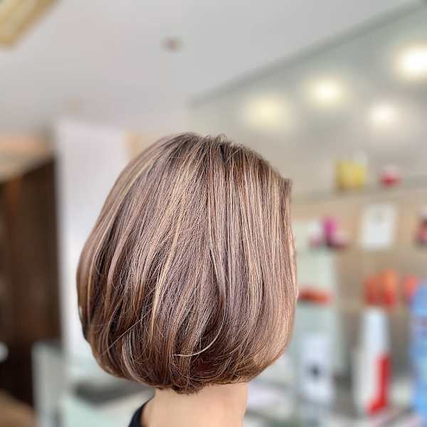 リラクシーボブ/ハイライトカラー|カラー専門店 color lover 自由が丘