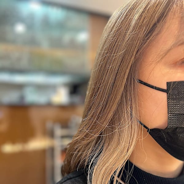 透明感インナーカラー/イヤリングベージュ|カラー専門店 color lover 自由が丘