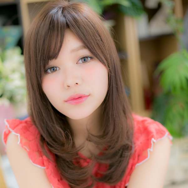 斜めバンググレイアッシュ外国人風大人巻き　韓国風巻き