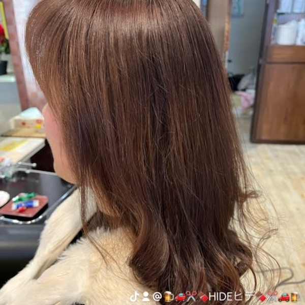 ロングウェーブヘア