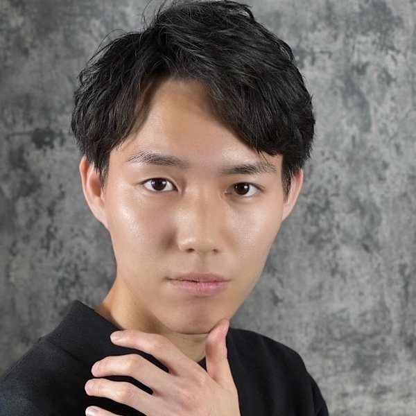 ナチュラルアップバングショート