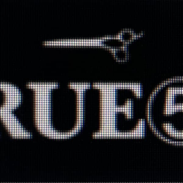 RUE5【リュサンク】のスタッフ紹介。斉藤 さやか