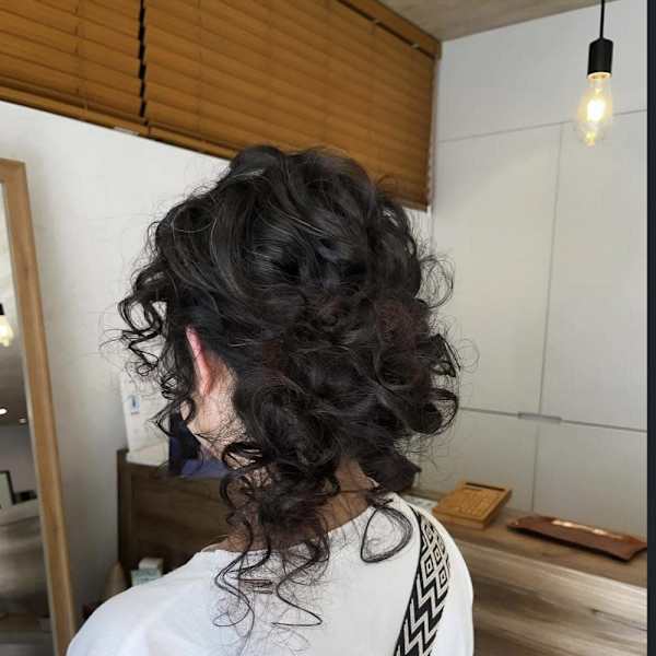 結婚式や、お出かけ前にクルクルアレンジヘア♩