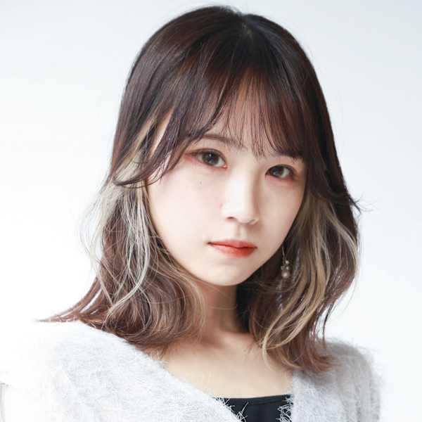 【CIEL STYLE】インナーカラー×ホワイトベージュ