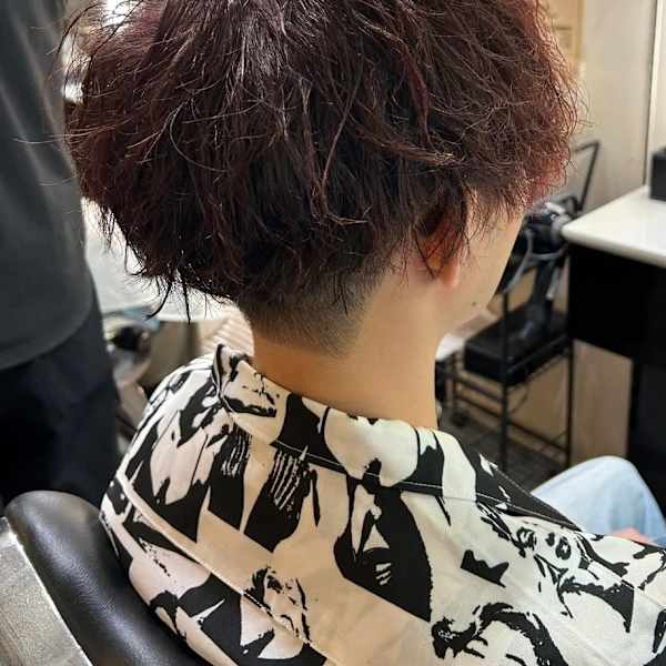 ツイスパ　レッド系カラー　刈り上げマッシュ【札幌】