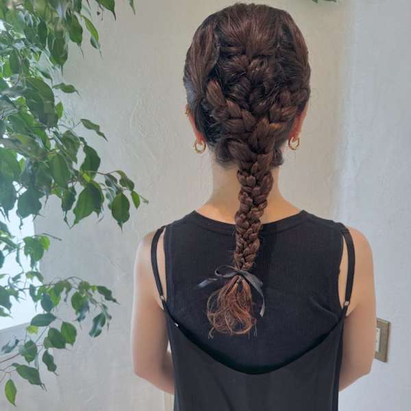 〜大人女性のヘアアレンジ〜