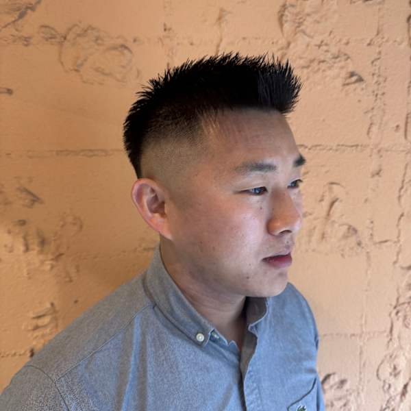 フェードスタイルで決めるヘアスタイル✂︎