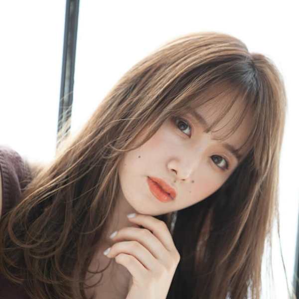 レイヤーベージュ薄めバング小顔レイヤー/ShellBear|Shell Bear 銀座四丁目 髪質改善・トリートメント・ヘッドスパ 【シェルベアー】