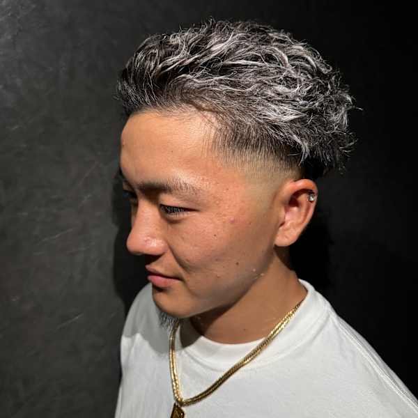 ホワイトメッシュ極道パーマ