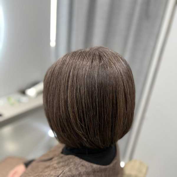 グレージュカラーで白髪ぼかし