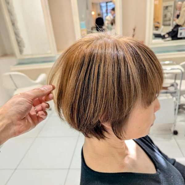 ショート×アンブレラカラー《白髪ぼかし》