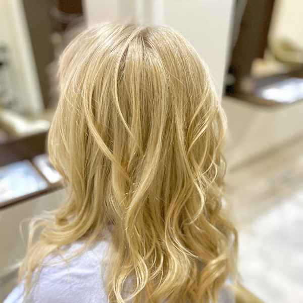 ホワイトブロンドツヤ感ウルトワトリートメント|Miss Grandee VILLAS