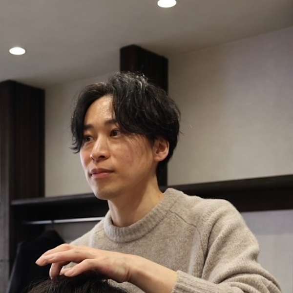 MEN'S SALON_genic【メンズサロンジェニック】のスタッフ紹介。men’s salon＿genic