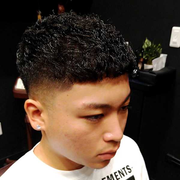 スキンフェード×濡れパン～クロップのデザインで作り上げ～