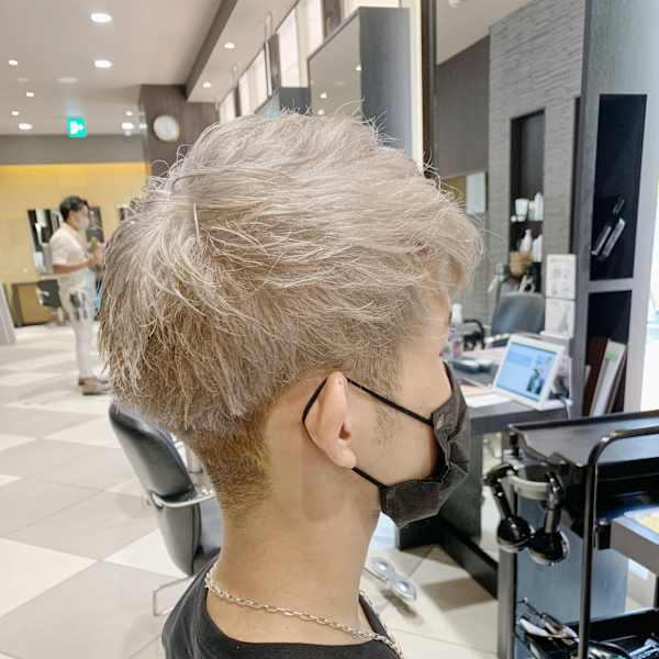 メンズホワイトベージュ