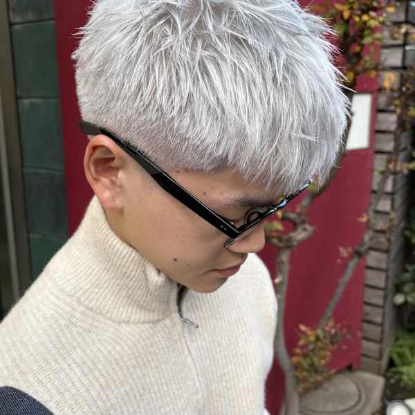 ホワイト/ブリーチ/メンズ 岩崎錦糸町北口