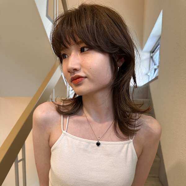 骨格を綺麗にみせるウルフレイヤー