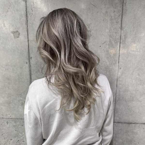 ★顔周りや襟足にも筋感あるシャドウルーツバレ★