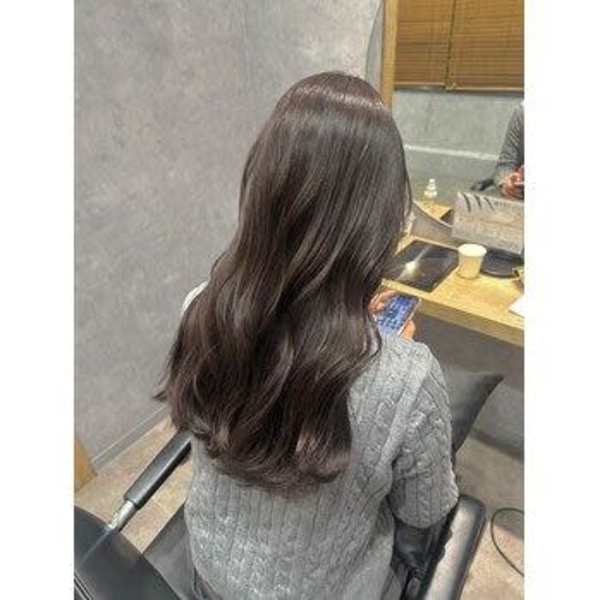 キラテラグレージュカラー