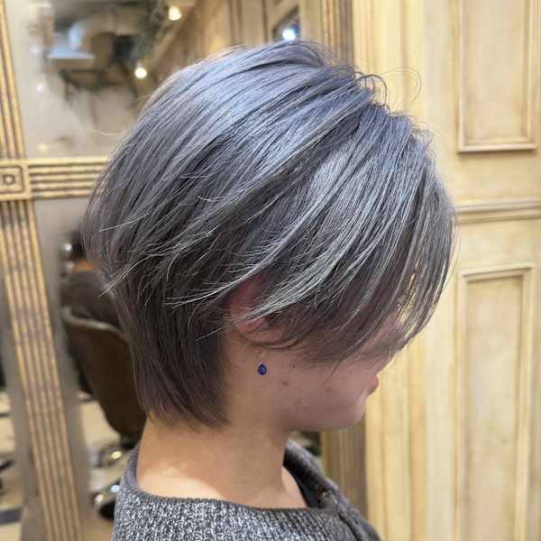メンズカット_メンズブリーチ_アッシュグレー|Iris by artina 武蔵小杉店