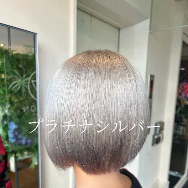 【W_SALON 河原町】プラチナシルバー/丸みボブ|W_SALON