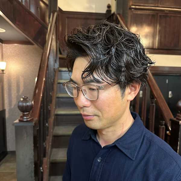 直毛で髪が動きにくい!大人メンズパーマ