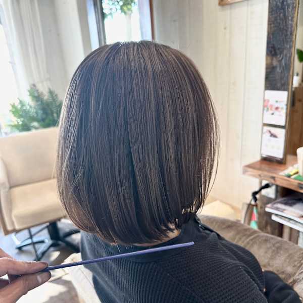 まとまり重視、パッツとボブ|sand&rose