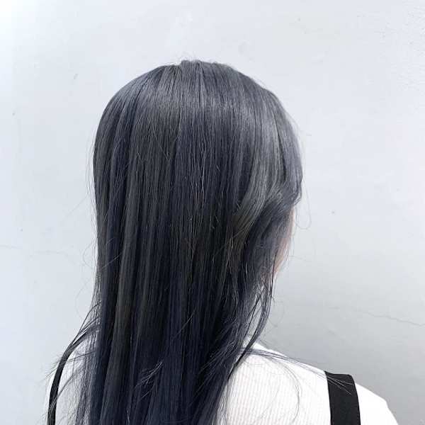 くびレイヤーボブルフネビージュ小顔ワンレンこなれミディ