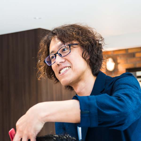 BARBER SHOP 涼 流山おおたかの森店【バーバーショップ リョウ】【バーバーショップリョウ ナガレヤマオオタカノモリテン】のスタッフ紹介。野田