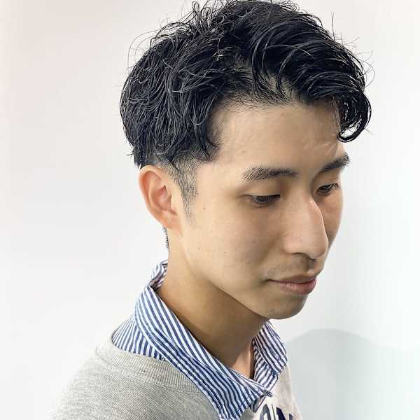 爽やかツーブロックショート