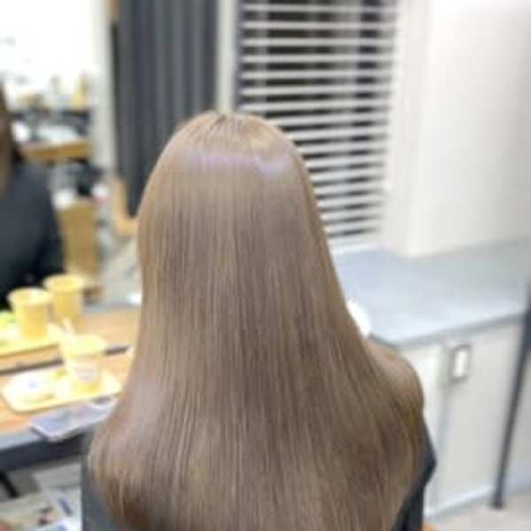 TIARA 博多店×スタイル|CLALA 博多駅前