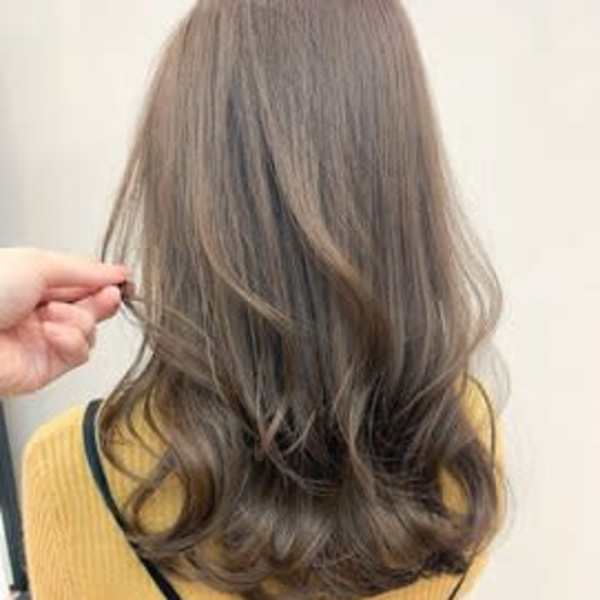 TIARA 博多店×スタイル|CLALA 博多駅前