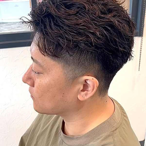 オールバックパーマ