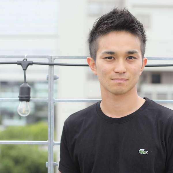 刈り上げツーブロック　メンズビジネスベリーショート