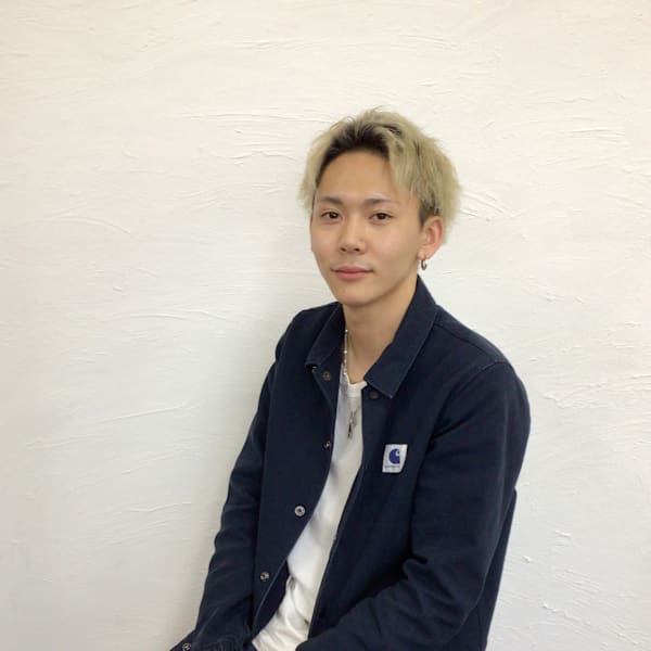 Hair Act room【ヘアーアクトルーム】のスタッフ紹介。RYOKI