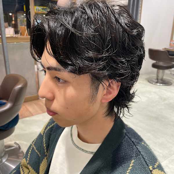 緩めで大人っぽく仕上げたウルフパーマ【三軒茶屋】|HAIR & MAKE EARTH 三軒茶屋店