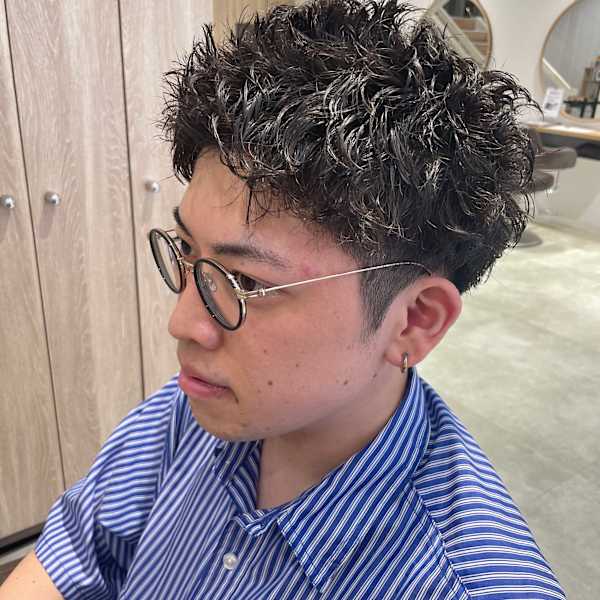 ツイストパーマで無造作に動きを【三軒茶屋】|HAIR & MAKE EARTH 三軒茶屋店