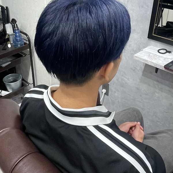 ネイビーブルー