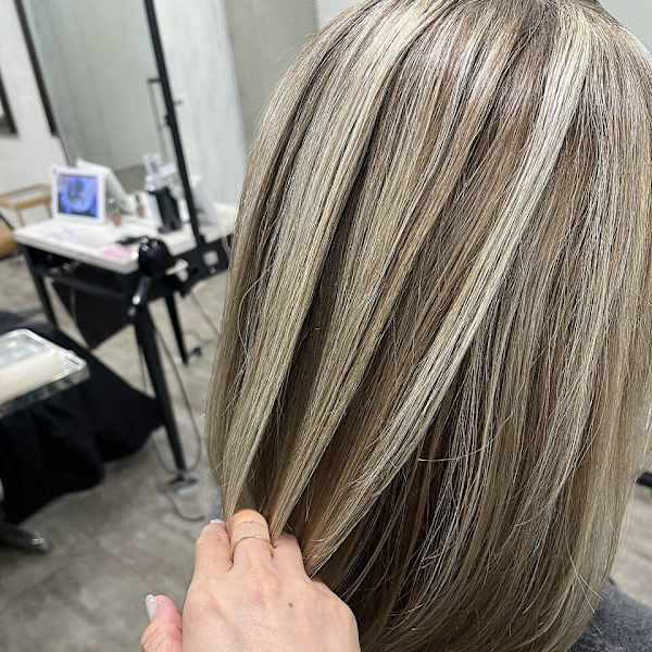 白髪ぼかしハイライトケアカラー池袋