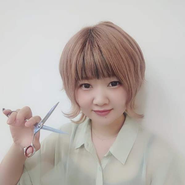 oz f［e・f］【オズ エフ】【オズ エフ】のスタッフ紹介。山田 実加