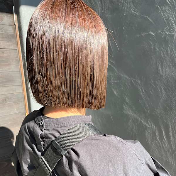 ぱっつんボブ|LA CALMO