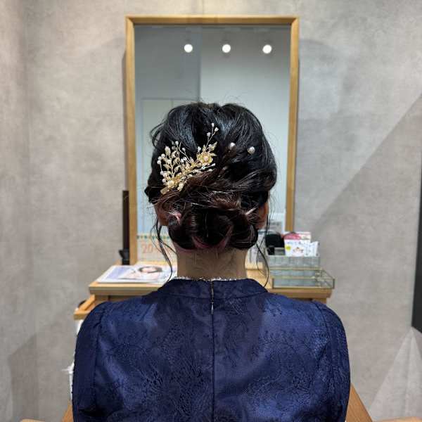 シニヨン風アレンジ