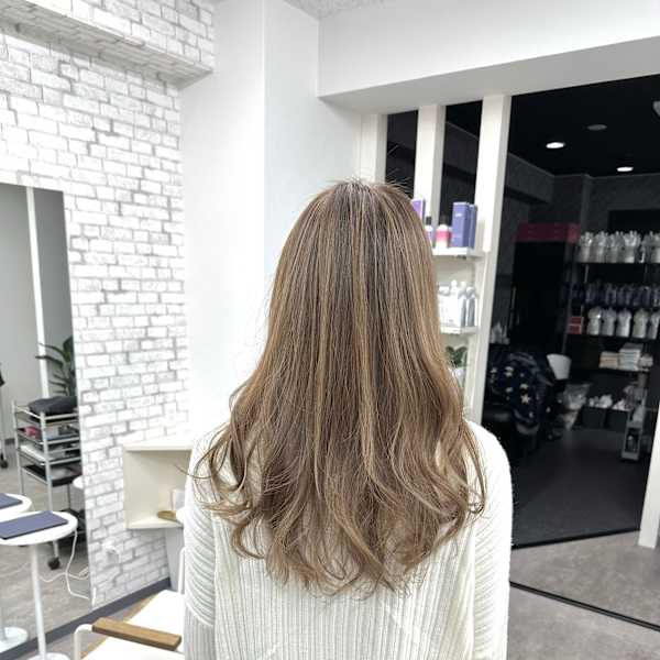 Louer  hairmake×ロング