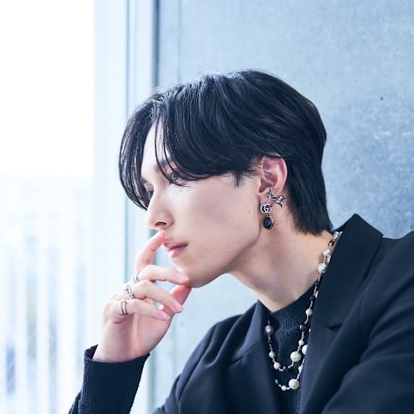 mina by ONE's×スタイル|ONE's Chloe 原宿店 ケアブリーチ/ダブルカラー/インナーカラー