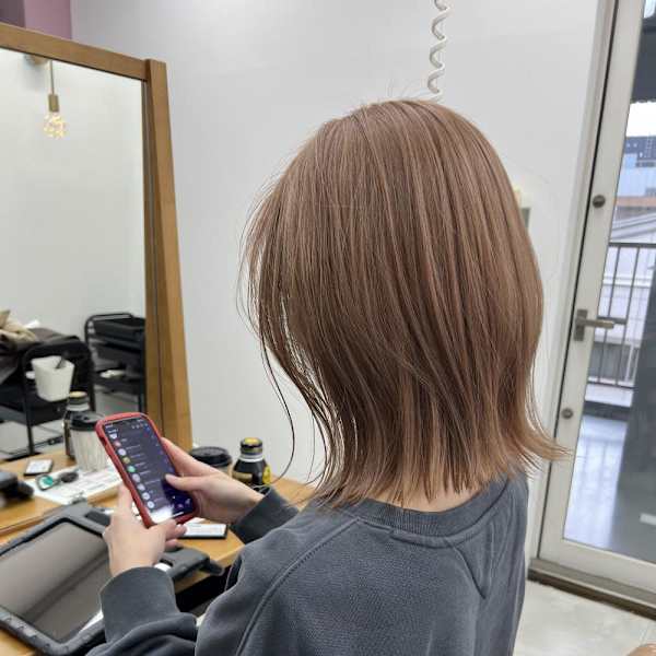 ミディアムボブ