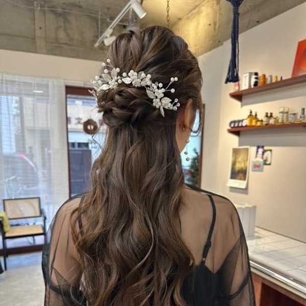 【Look at】ハーフアップアレンジ結婚式お呼ばれヘア