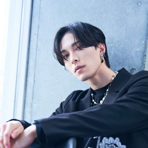 mina by ONE's×スタイル|ONE's Chloe 原宿店 ケアブリーチ/ダブルカラー/インナーカラー