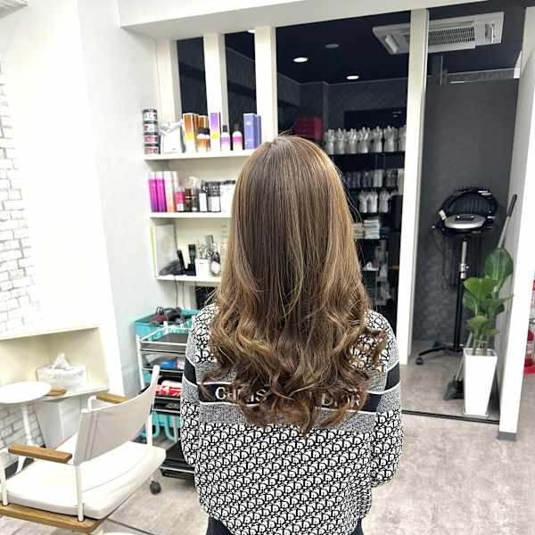 Louer  hairmake×ロング