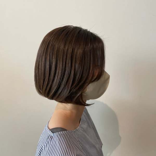 ショートボブ